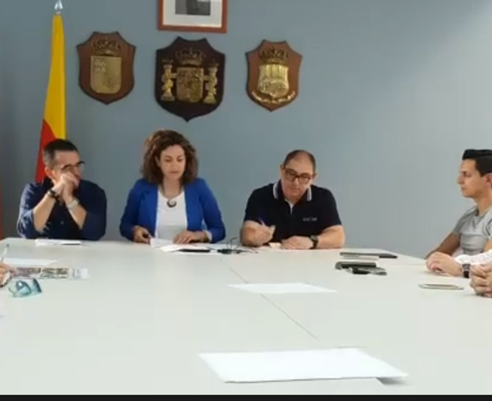 El pleno municipal, con la ausencia del PSOE y Ganar Archena, aprueba los días festivos para 2019